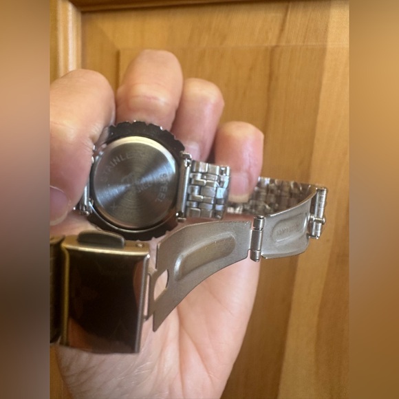 CHANEL Silver Tone Crystal-Accented Women's Watch with Matching Bracelet - Picture 15 of 17